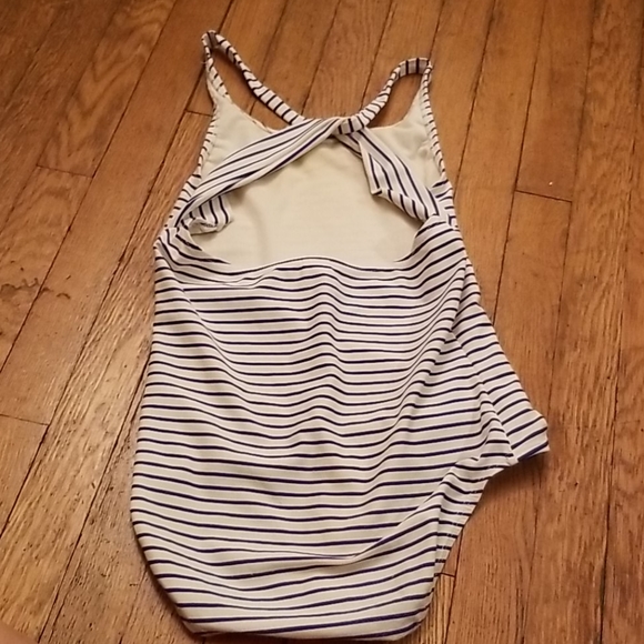 Girls size 14 swim suit - Picture 4 of 5